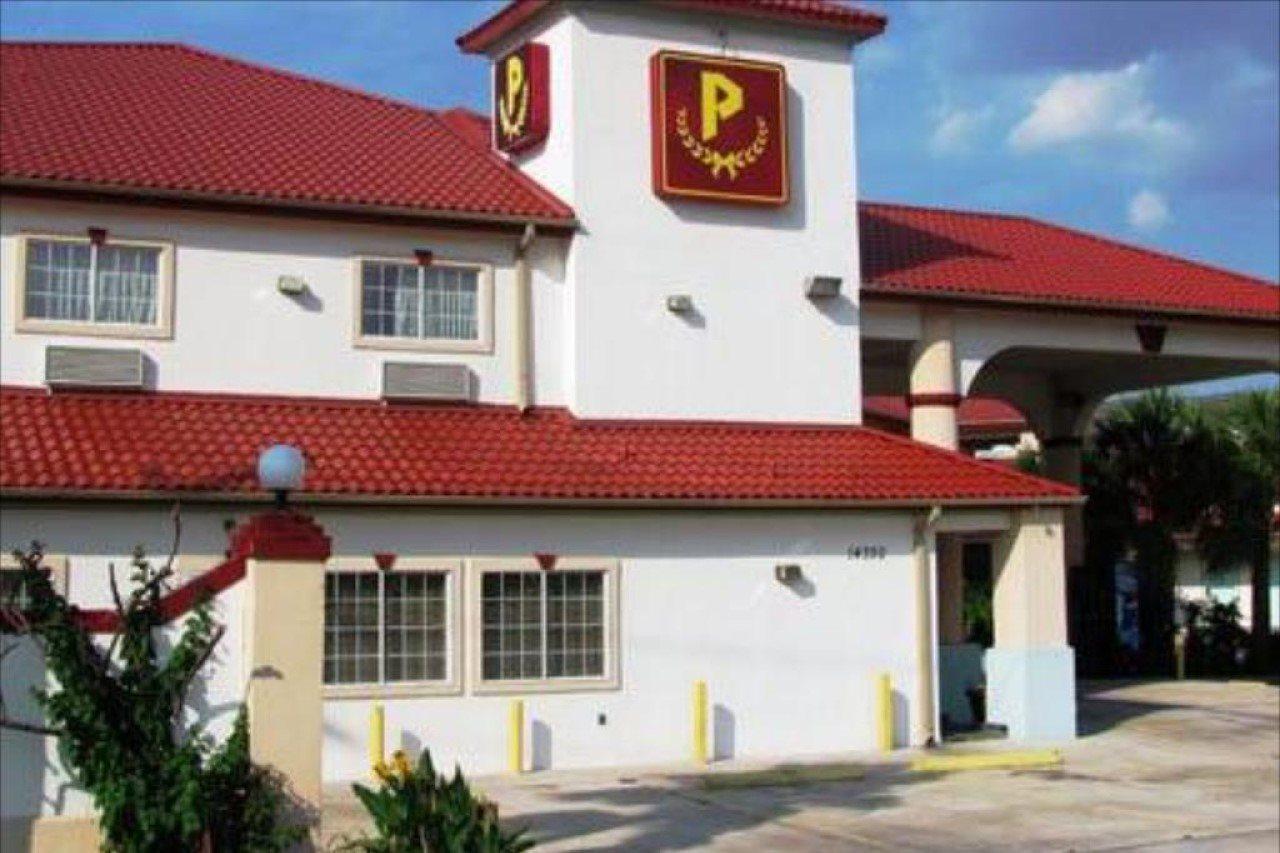 Crystal Inn 249 North Louetta Bagian luar foto